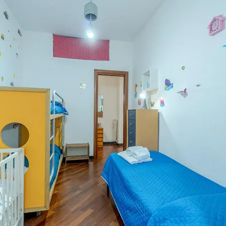2 Bedroom Lovely In * Le Grazie (Liguria)