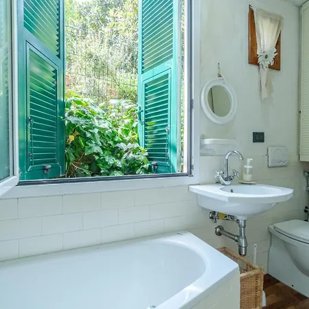 Apartamento Cozy In With Kitchen